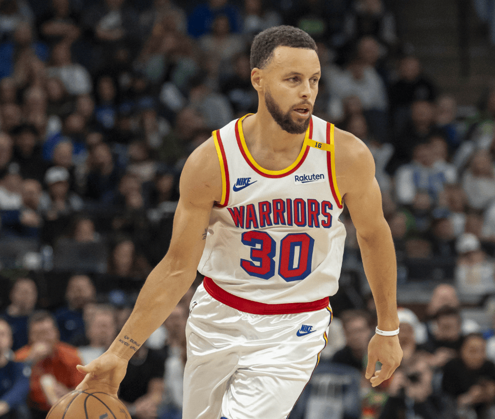 库里新星出色发挥表现突出，快船前途光明！比赛高潮迭起的简单介绍-开云体验